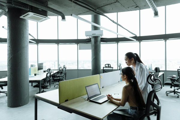 Nouvelles Dynamiques des Services Juridiques pour les Entreprises : Tendances Actuelles et Innovations